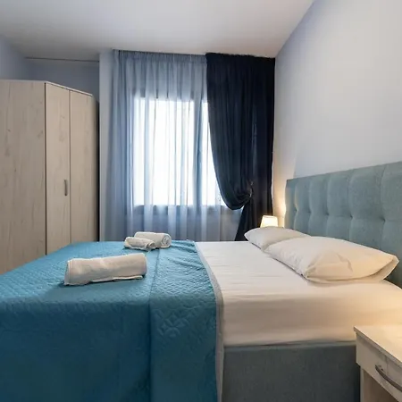 Apartment White Pearl *